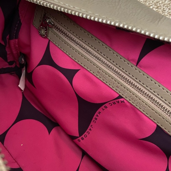 Marc By Marc Jacobs Leather Sling Bag - Picture 6 of 11